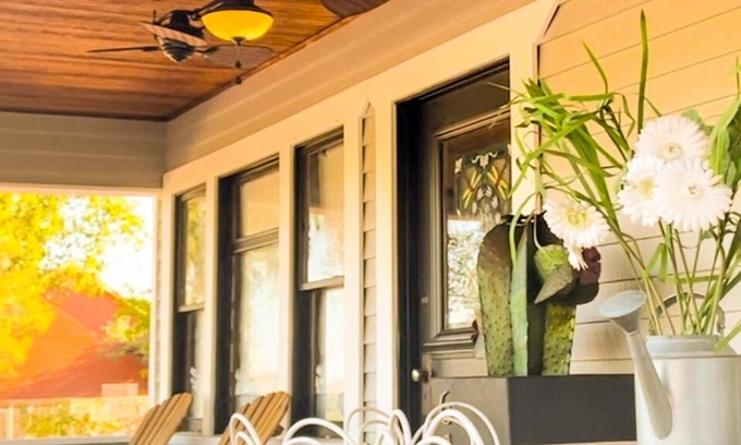 Payson House | Historic Remodeled Home off Main Street in the Mountains of Payson, Arizona