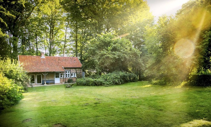 Haarstorf House | historical house in Heidevillage on the outskirts of forest