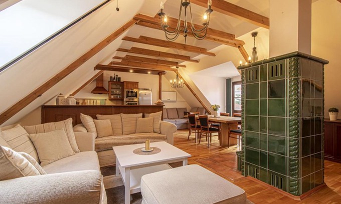 Trebon Apartment | Historický dům u lázní