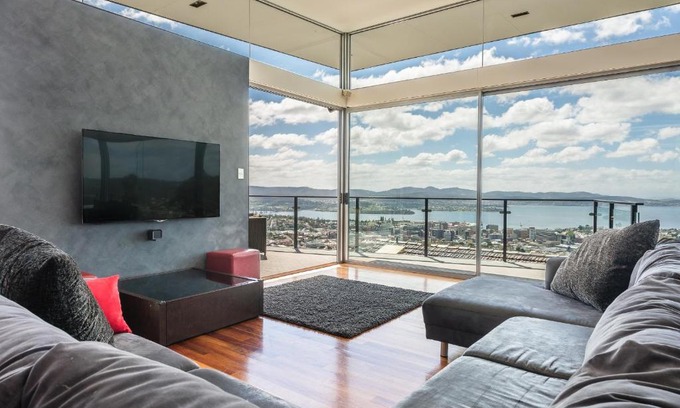 West Hobart Bed & Breakfast | Hobart View