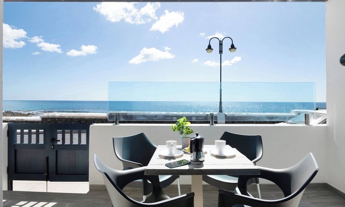 Arrieta Apartment | Holiday Apartment “Callao Beach 2” with Sea View, Terrace & WiFi