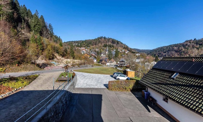 Todtmoos Apartment | Holiday apartment with shared balcony