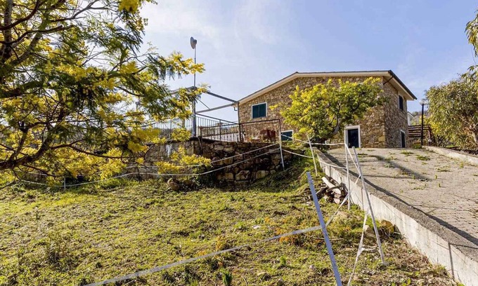 Torrazza Apartment | Holiday apartment with air conditioning, internet and pool