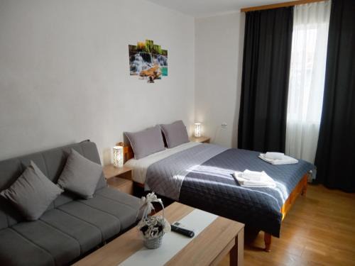 Sapareva Banya House | Holiday guest house KEMO