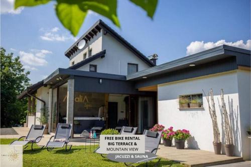 Grabrovnik House | Holiday Home AdaliA Private Wellness Nature View & Wine Region Medjimurje