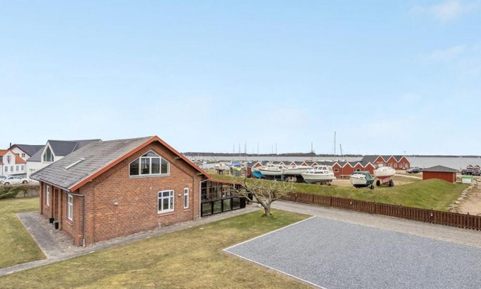 Glyngore House | Holiday Home Arzu - 100m to the inlet by Interhome
