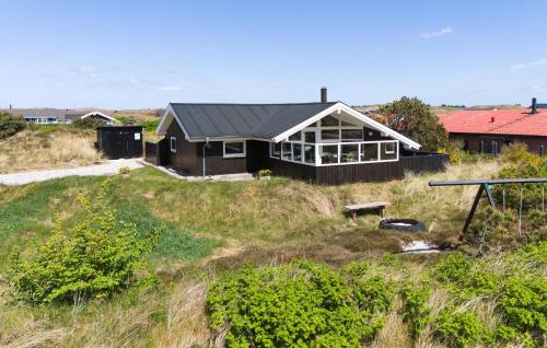 Bjerregaard House | Holiday Home Bjerregårdsvej Hvide Sande