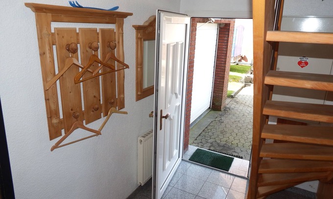 Westeraccumersiel House | Holiday home on 2 floors with 3 bedrooms