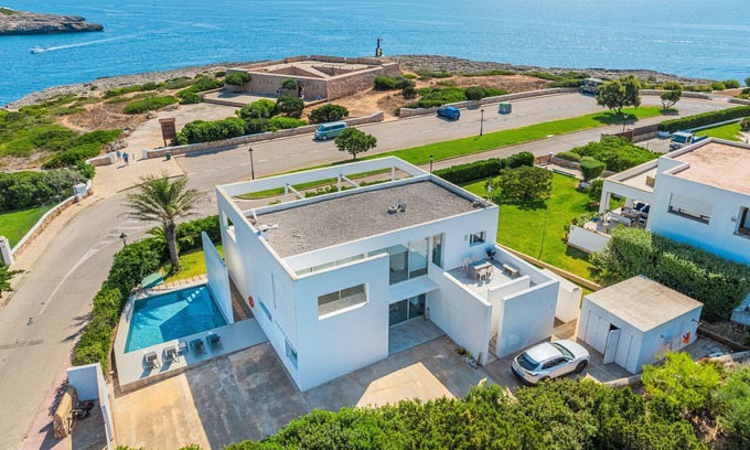 Cala d'Or House | Holiday Home 'Es Forti 52' with Sea View, Private Pool and Wi-Fi