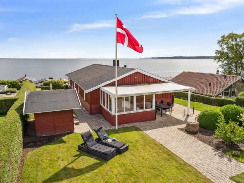 Hvidbjerg Strand House | Holiday Home Fani - 150m from the sea by Interhome