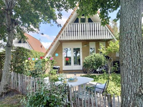 Burgerbrug House | Holiday home in Burgerbrug for family