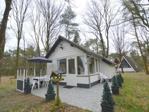 Stramproy House | Holiday Home in Stramproy near Nature Reserves