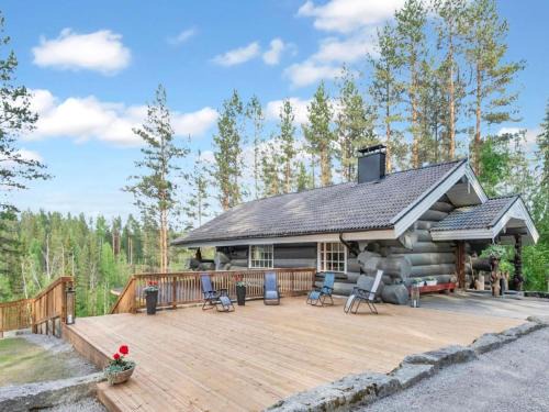Keuruu House | Holiday Home Juurakkopirtti by Interhome