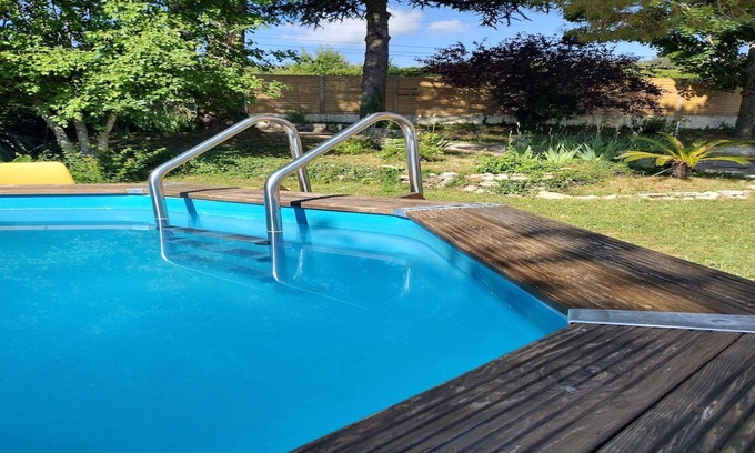 Montmeyan House | Holiday Home near Lake Quinson and Moustiers