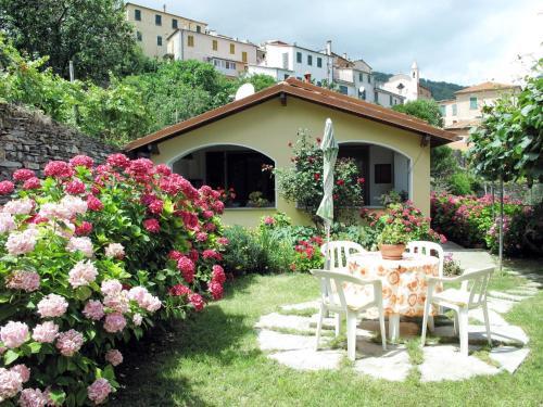 Tavole House | Holiday Home Peppina - TVE160 by Interhome