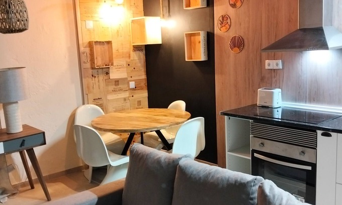 Carrico House | Holiday Home 'Recanto Do Pinhal E Mar' with Private Terrace and Wi-Fi
