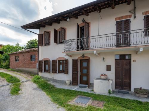 Montaldo Roero House | Holiday Home San Rocco by Interhome