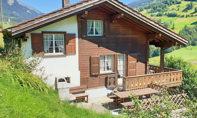 Kublis Ski Chalet | Holiday home Stutz house part left