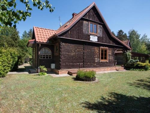 Wiartel House | Holiday Home Szeroki Bór 2 by Interhome