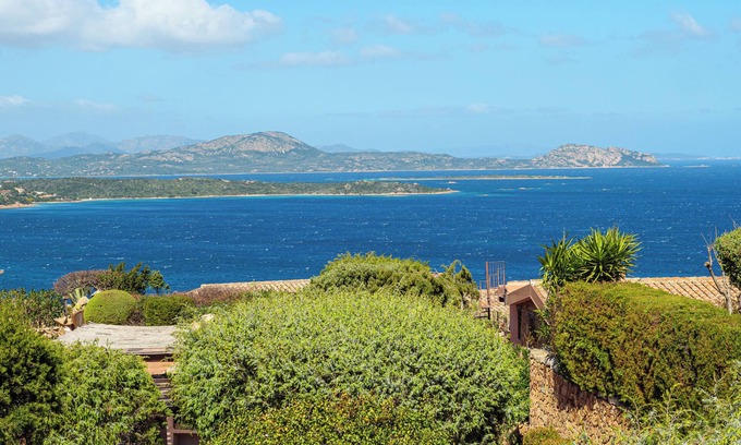 Tiriddo House | Holiday home "Villa Caterina" with Sea VIew, Shared Pool & Wi-Fi