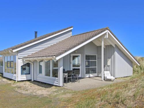 Rindby Strand House | Holiday Home Wikar - 50m from the sea by Interhome