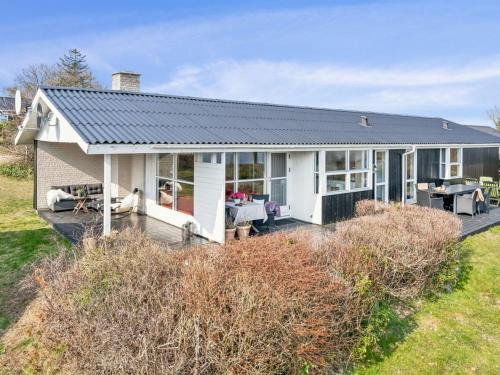 Odde House | Holiday Home Wrage - from the sea by Interhome