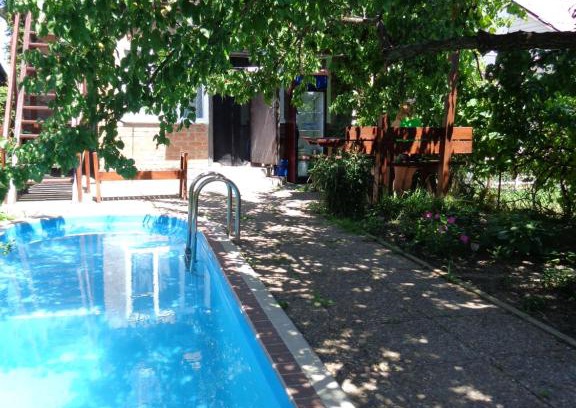 Novobessergenevskoe House | Holiday house on Pervy Pereulok
