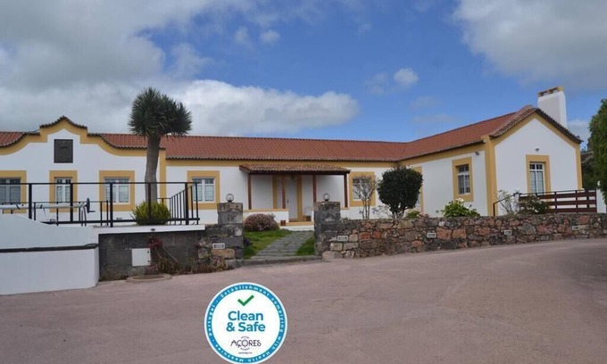 Ponta Delgada House | Holiday house Ponta Delgada for 1 - 8 persons with 4 bedrooms - Holiday home