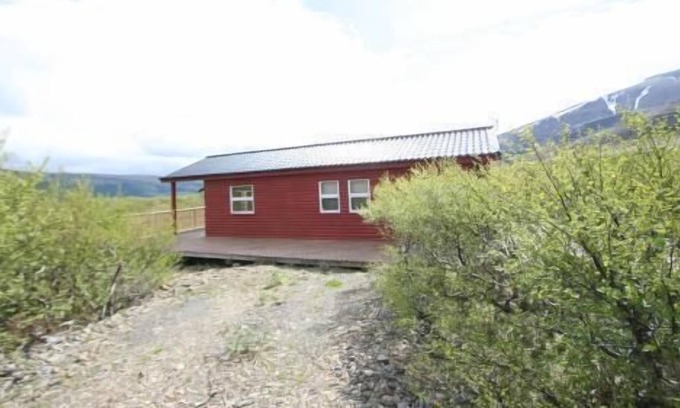 Skorradalshreppur House | Holiday house Skorradalur for 1 - 6 persons with 3 bedrooms - Holiday home