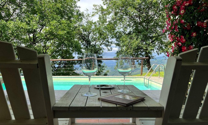 Uzzano House | Holiday house Uzzano for 1 - 4 persons with 2 bedrooms - Holiday house