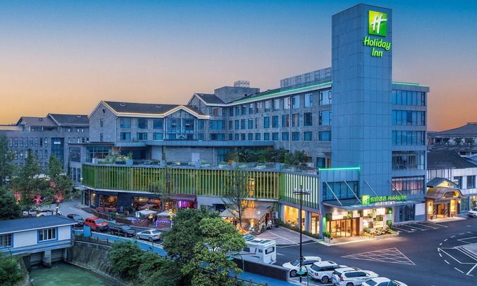 Dujiangyan Hotel | Holiday Inn Dujiangyan Ancient Town by IHG
