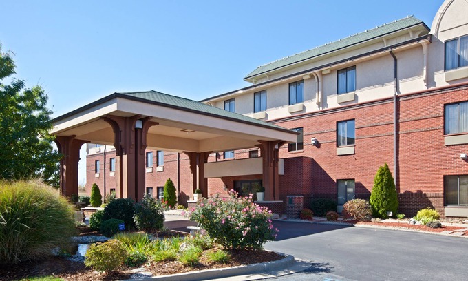 Corydon Hotel | Holiday Inn Express Corydon by IHG
