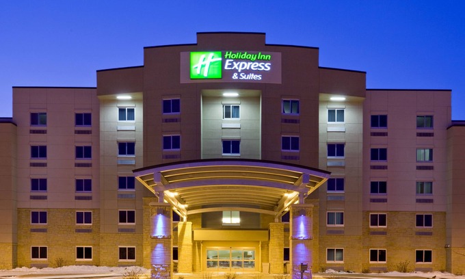 Mankato Hotel | Holiday Inn Express Hotel and Suites Mankato East by IHG