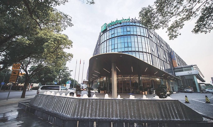 Songjiang Hotel | Holiday Inn Express Shanghai Songjiang Fangta by IHG
