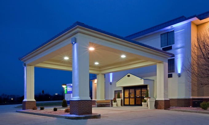 Washington Hotel | Holiday Inn Express Washington by IHG