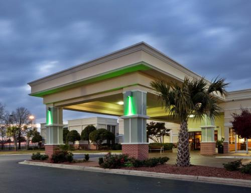 Lumberton Hotel | Holiday Inn Lumberton by IHG