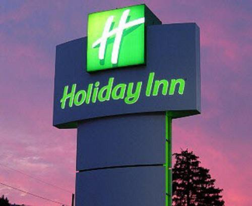 Rio Lindo Hotel | Holiday Inn Oxnard North by IHG
