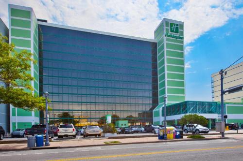 Northeast Virginia Beach Hotel | Holiday Inn Va Beach-Oceanside 21st St by IHG