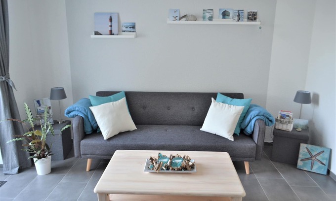 Hoffnung House | Holidays between the seas!