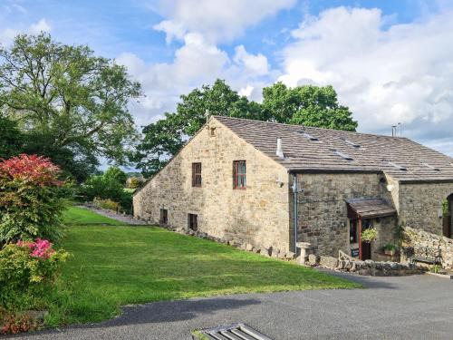 Barnoldswick House | Hollin Bank Cottage