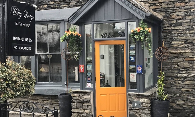 Windermere Bed & Breakfast | Holly Lodge Guest House