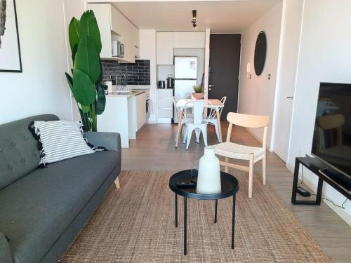 Historical District Apartment | HOM I Dúplex con Terraza y Parking con vista al Mar 1118