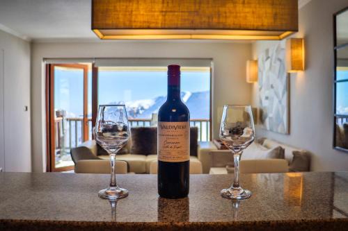 Valle Nevado Apartment | HOM I Edif Valle Blanco 3D2B jacuzzi SKI IN y OUT VB104