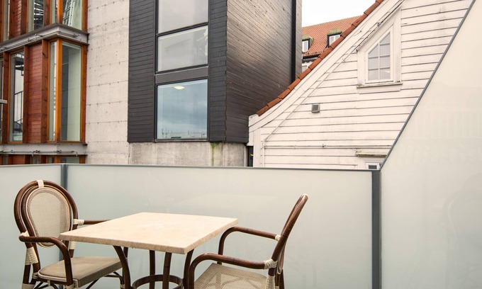 Stavanger Apartment | Home Again Nygata 1