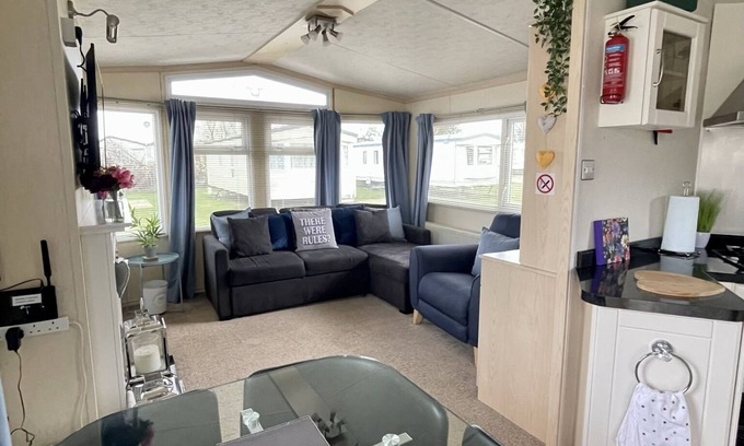 Mappleton House | Home from home static caravan at Skipsea Sands Holiday Park (pet friendly)