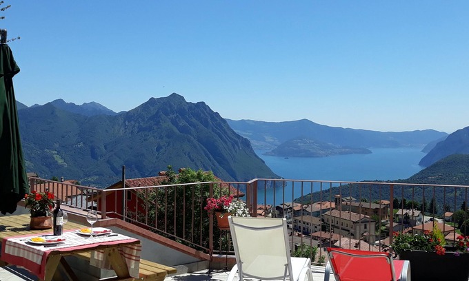 Bossico Apartment | Home Iseo Lake