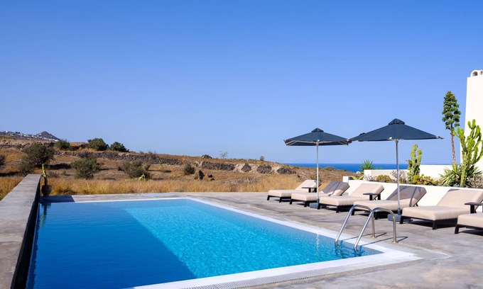 Fira Villa | Home of Lilies