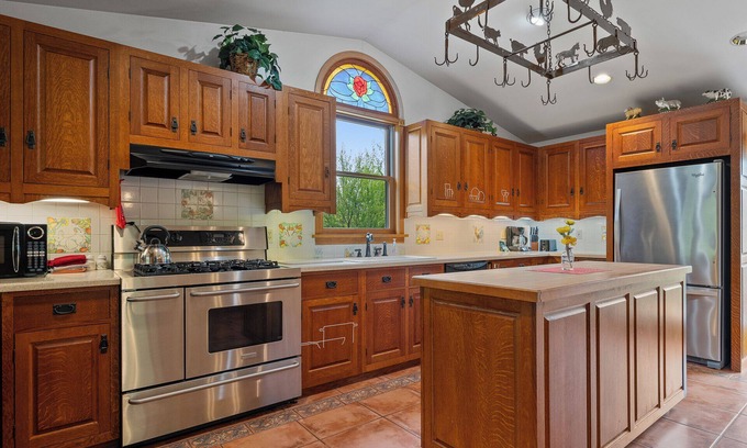 Ellison Bay Cabin | Home on 5 Acres in Ellison Bay- Near The Clearing Folk School!