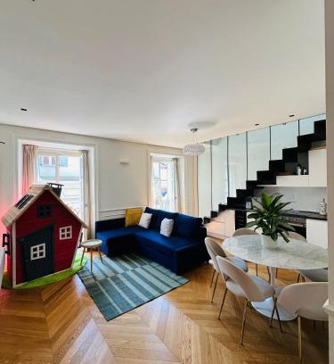Historic Centre Apartment | HOME suite HOME