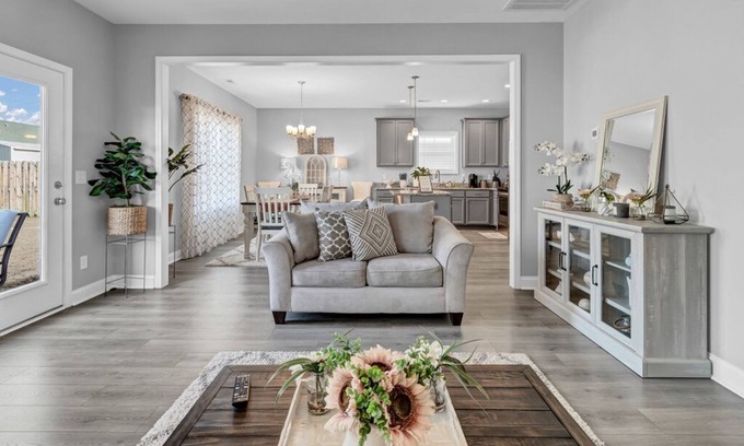 Kings Grant House | Home Sweet Home in Wilmington